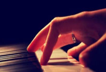 体坛名场面 ｜ 孙颖莎凭啥代表亚洲出席闭幕式，奶凶又有实力.